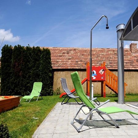 Arany Szőlő Wellness Apartmanház Heviz Exterior foto