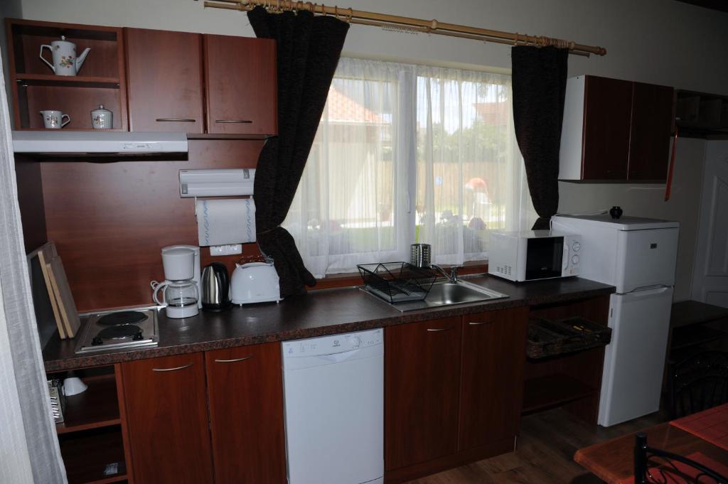 Arany Szőlő Wellness Apartmanház Heviz Quarto foto