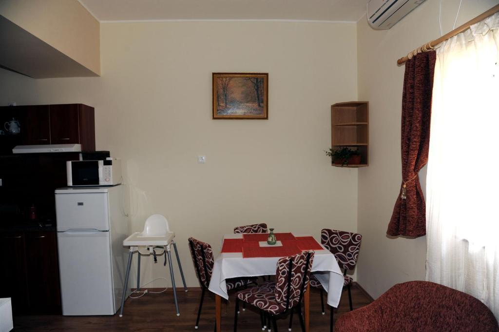 Arany Szőlő Wellness Apartmanház Heviz Quarto foto