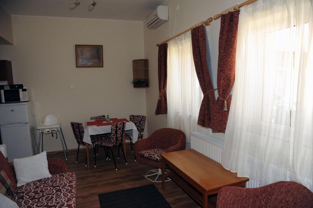 Arany Szőlő Wellness Apartmanház Heviz Quarto foto