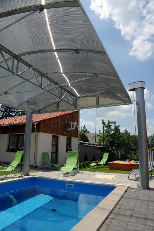 Arany Szőlő Wellness Apartmanház Heviz Exterior foto